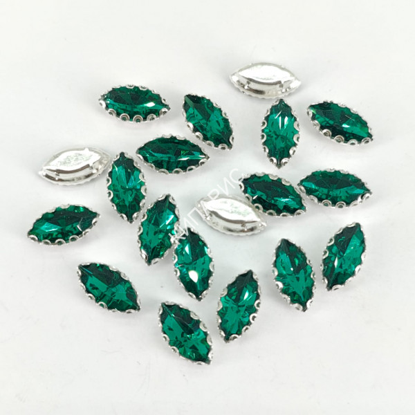 Стразы стекло пришивные в цапах, лист, 7 х 15 мм, цвет Emerald, 50 шт в уп.